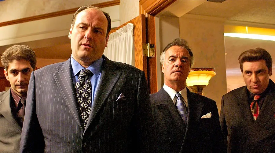 Во все тяжкие против Клана Сопрано: Что лучше?