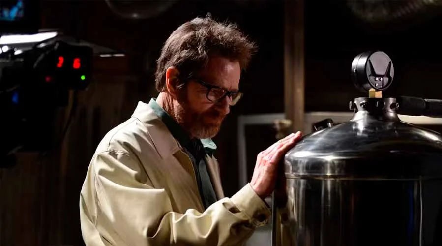 Пилот Во все тяжкие предсказывает превращение Уолтера